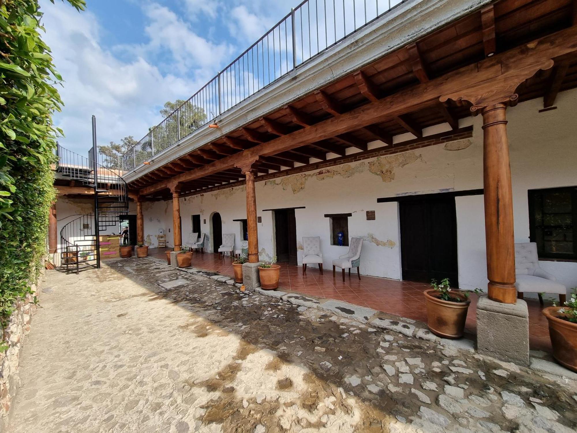 Central Hostel San Sebastian Antigua Екстериор снимка